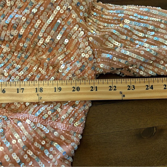 NWT Mac Duggal V Neck Empire Waist Puff Shoulder Sequin Embellished Gown Size 20 - Picture 3 of 14